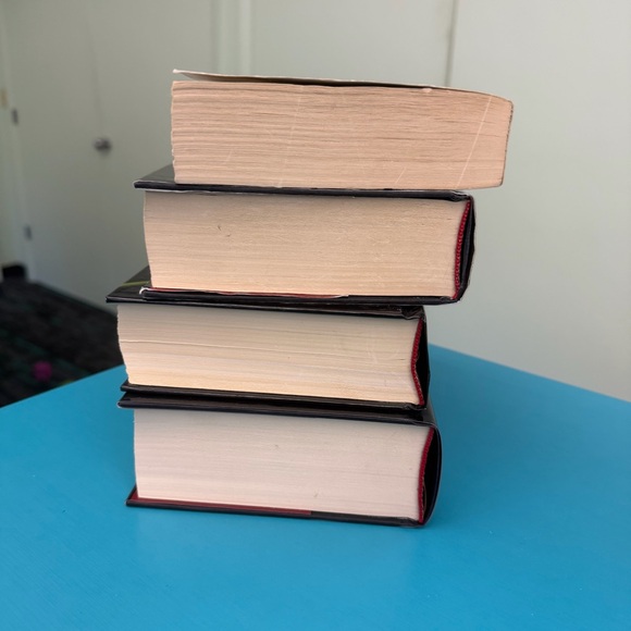 Twilight Saga Book Set Stephenie Meyer 4 Books Bella Team Edward Jacob Novel - Picture 4 of 12